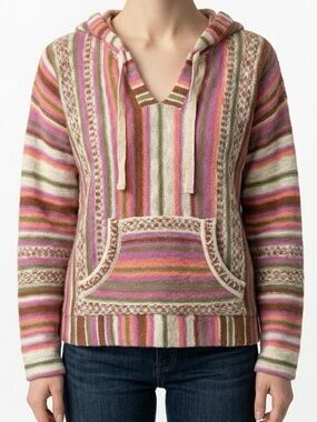 ✌️4/$20✌️ Livom hooded sweater
